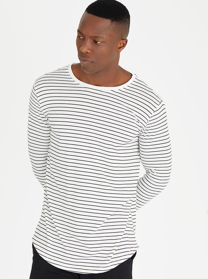 longer length tshirt