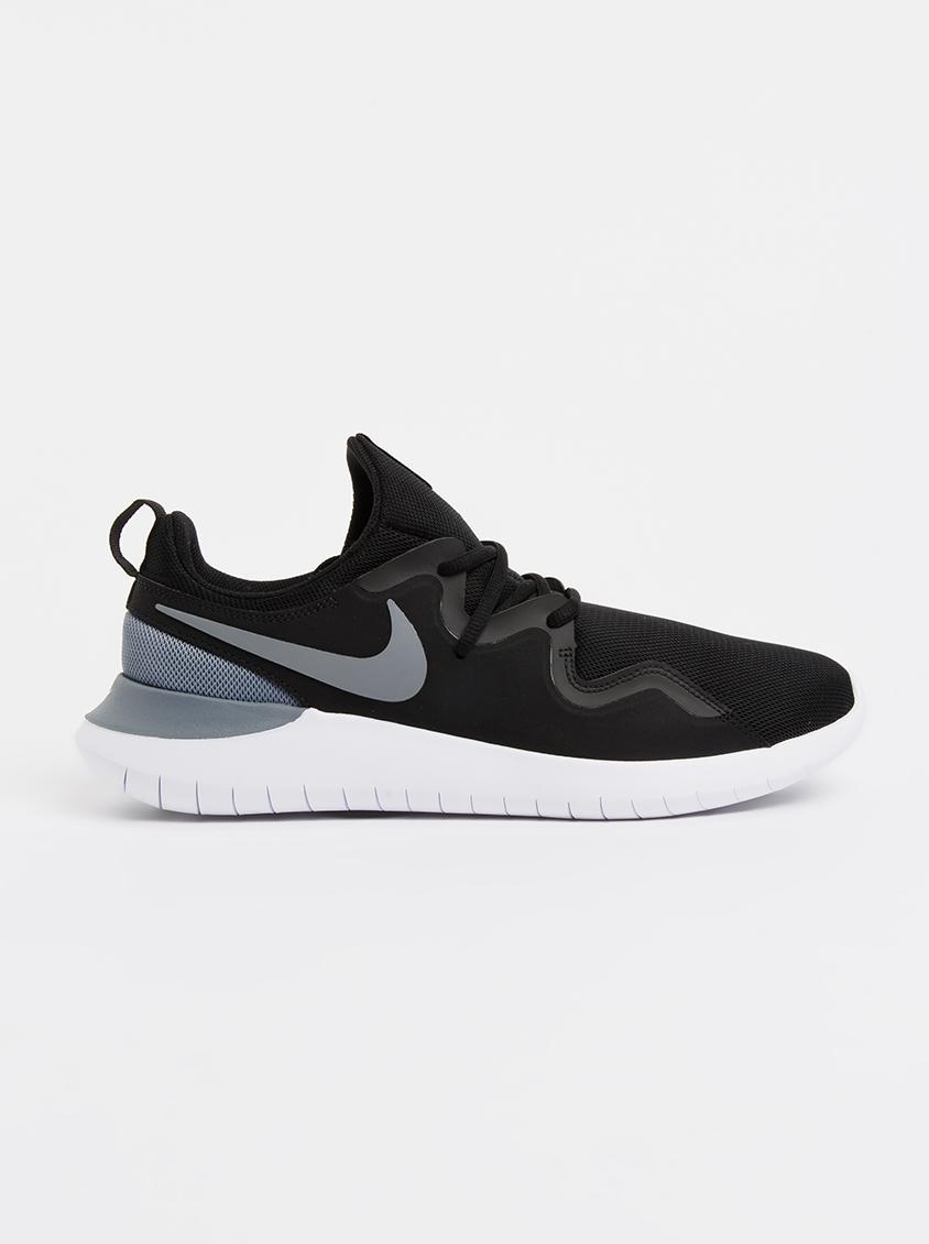 nike tessen ladies trainers