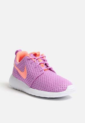 roshe one br