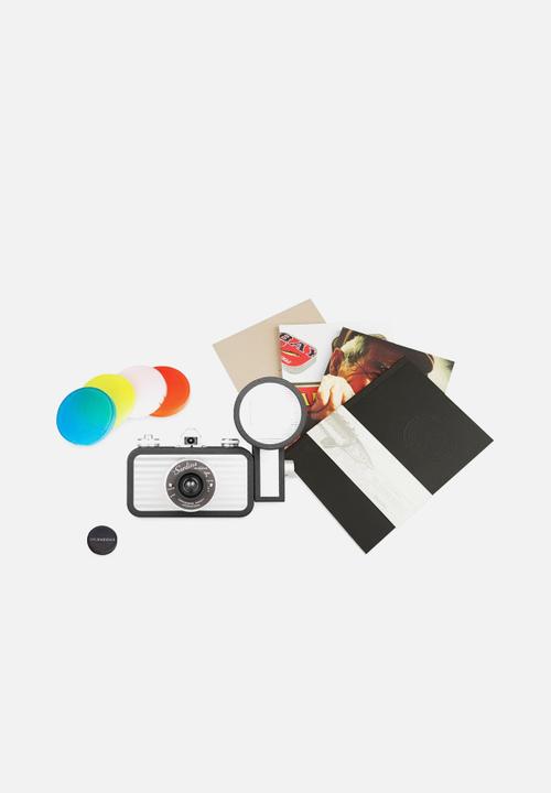 Lomography - La Sardina and Flash Splendour