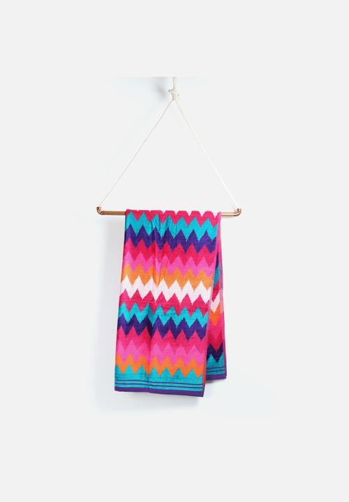 Superbalist Towels - Zigzag Towel