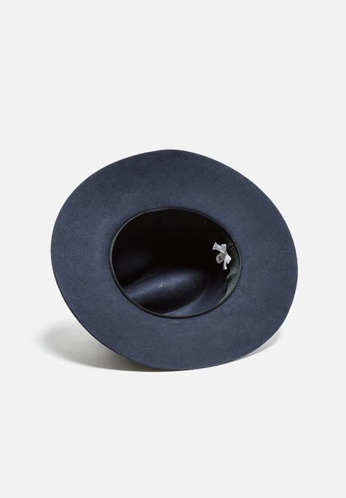 Simon and Mary - Katherine-Navy