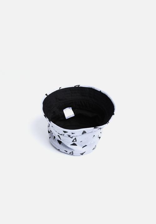 Native Youth - Geo Print Bucket Hat