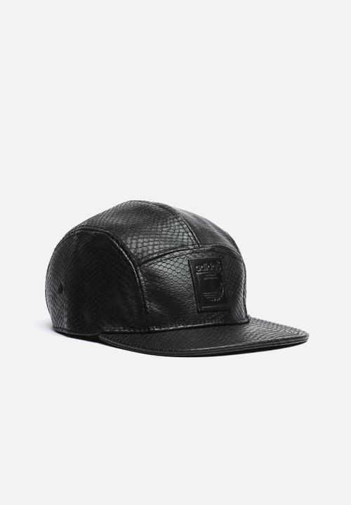 adidas Originals - 5 Panel Cap