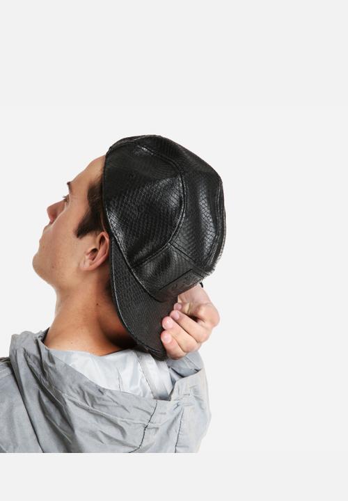 adidas Originals - 5 Panel Cap