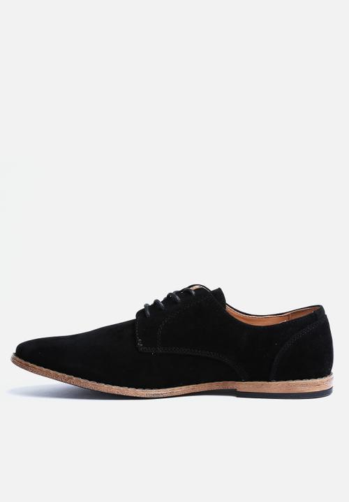 Uncut Shoes - McGregor