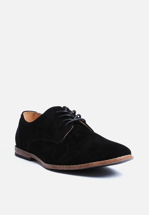 Uncut Shoes - McGregor