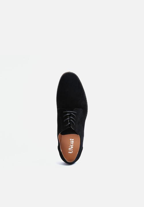 Uncut Shoes - McGregor