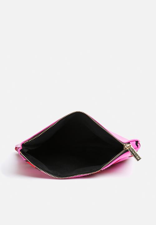 Skinnydip - Lips Clutch 
