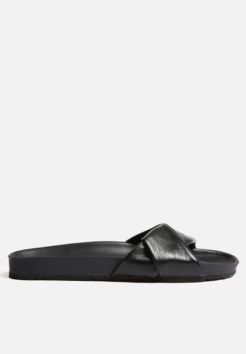 Cindy leather sandal - black Pieces 