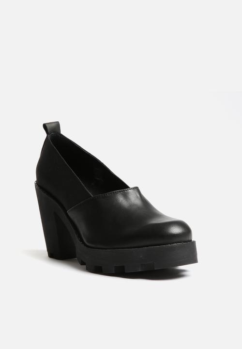 Pieces - Zimbar Leather Mule