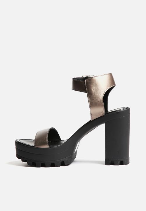 Pieces - Ede Leather Heel