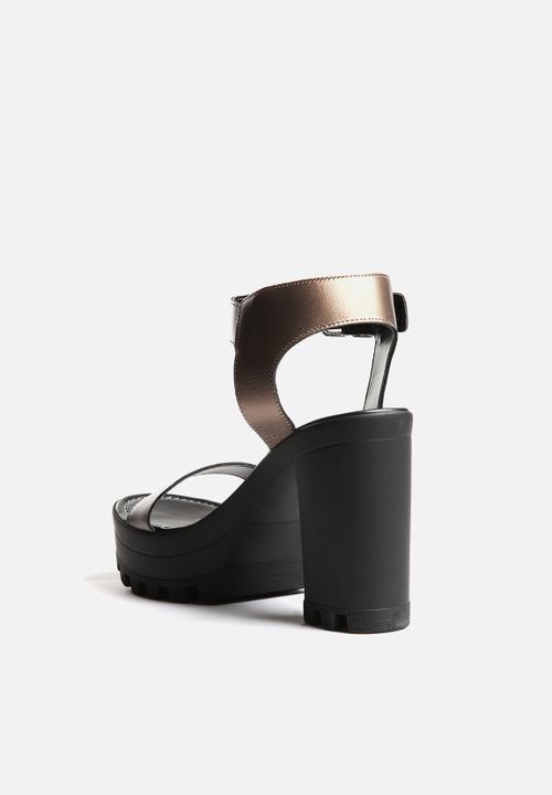 Pieces - Ede Leather Heel