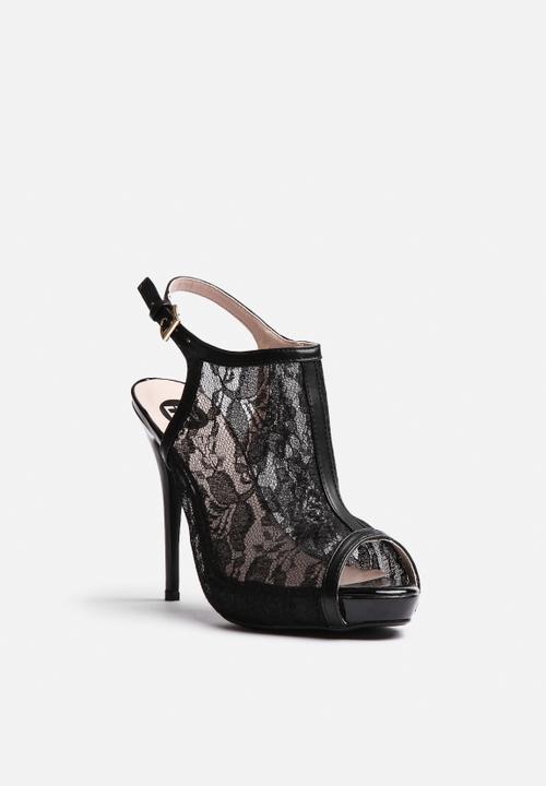 Footwork - Ariana