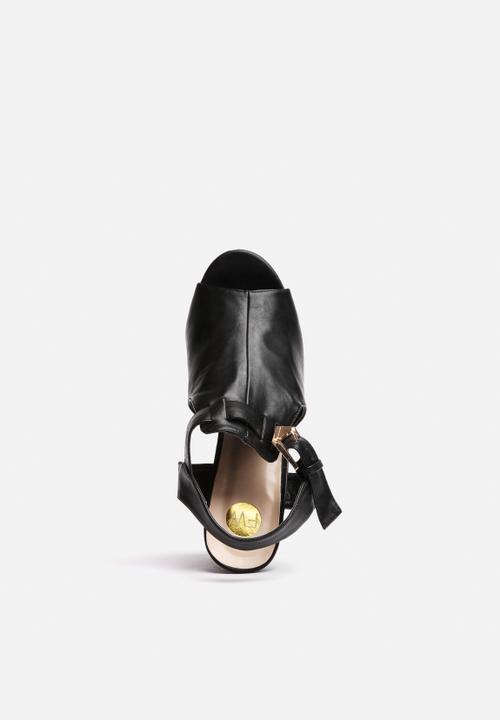 Footwork - Elli
