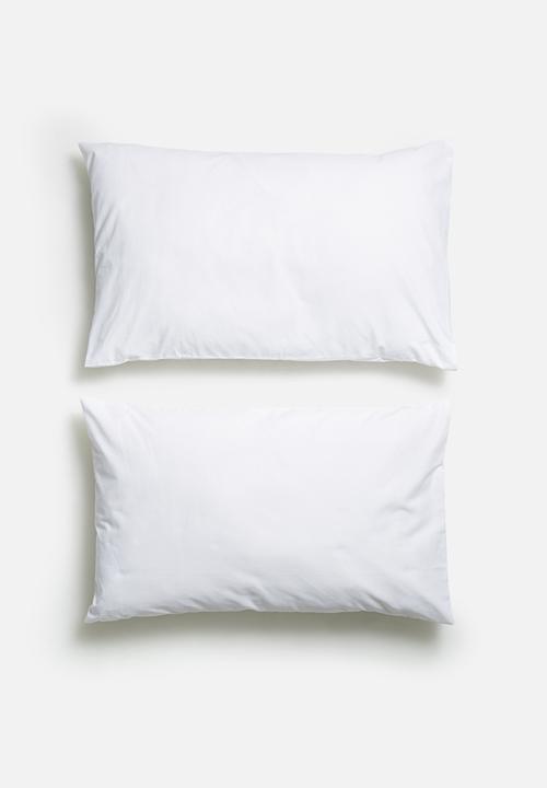 Polycotton pillowcase set - white
