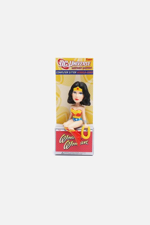Wonder Woman computer sitter