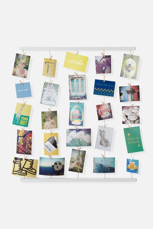 Hangit photo display