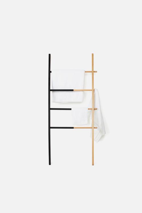 Hub ladder