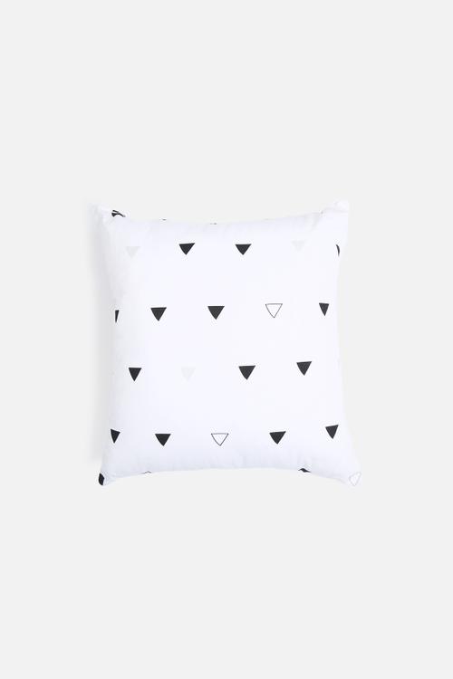 Triangle Printed Cushion