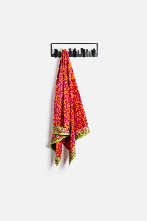 Paisley Towel 