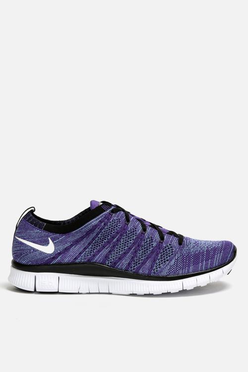 Free Flyknit NSW