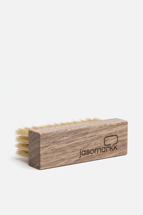 Premium brush