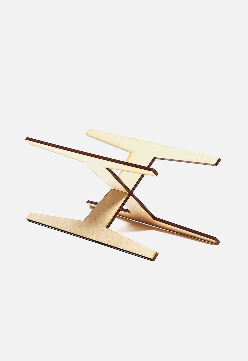Swagger Products - Standing Planter 