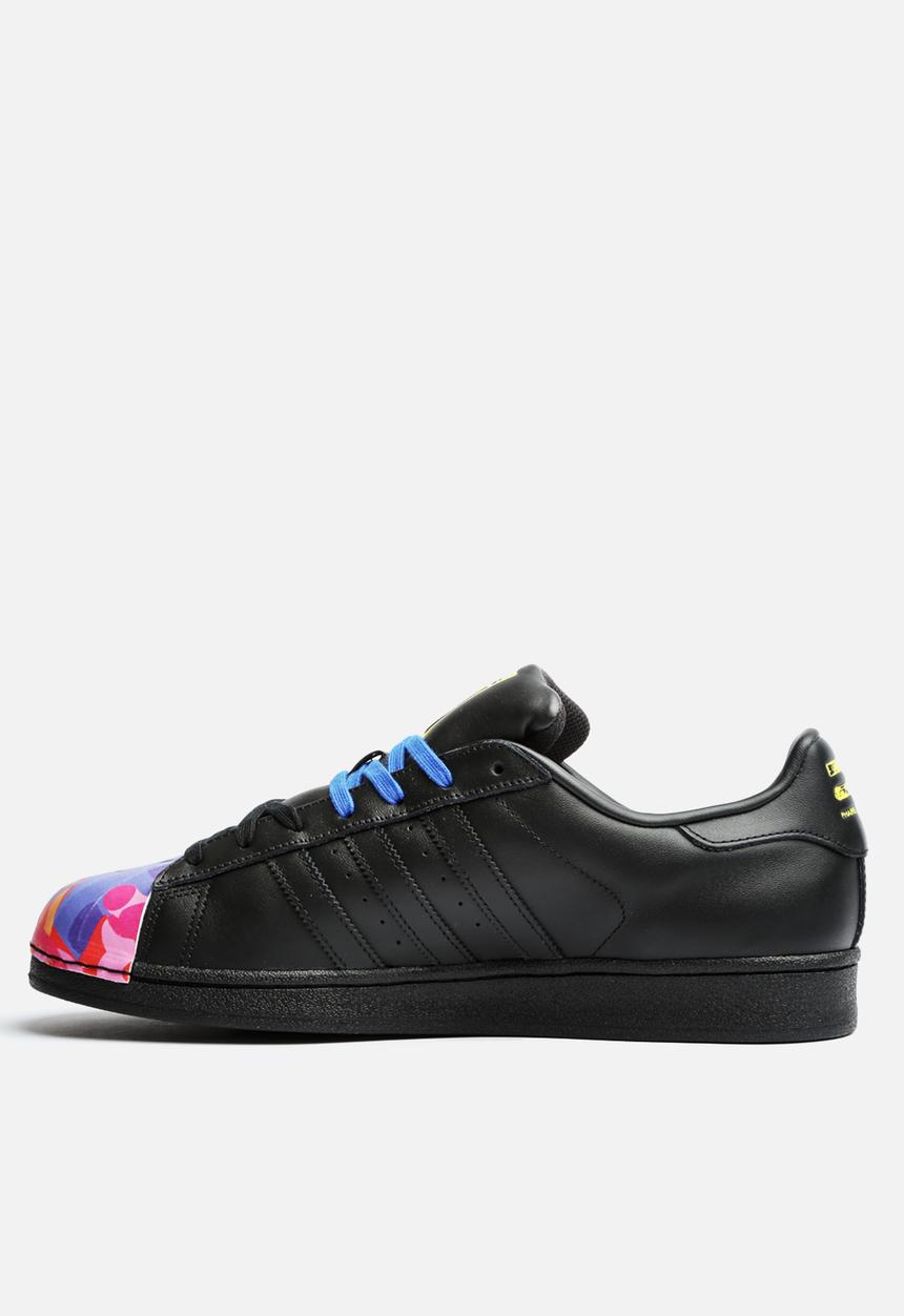 adidas gazelle silver green womens adidas Originals Superstar Pharrell Williams Supershell – Sports Sector main image 0