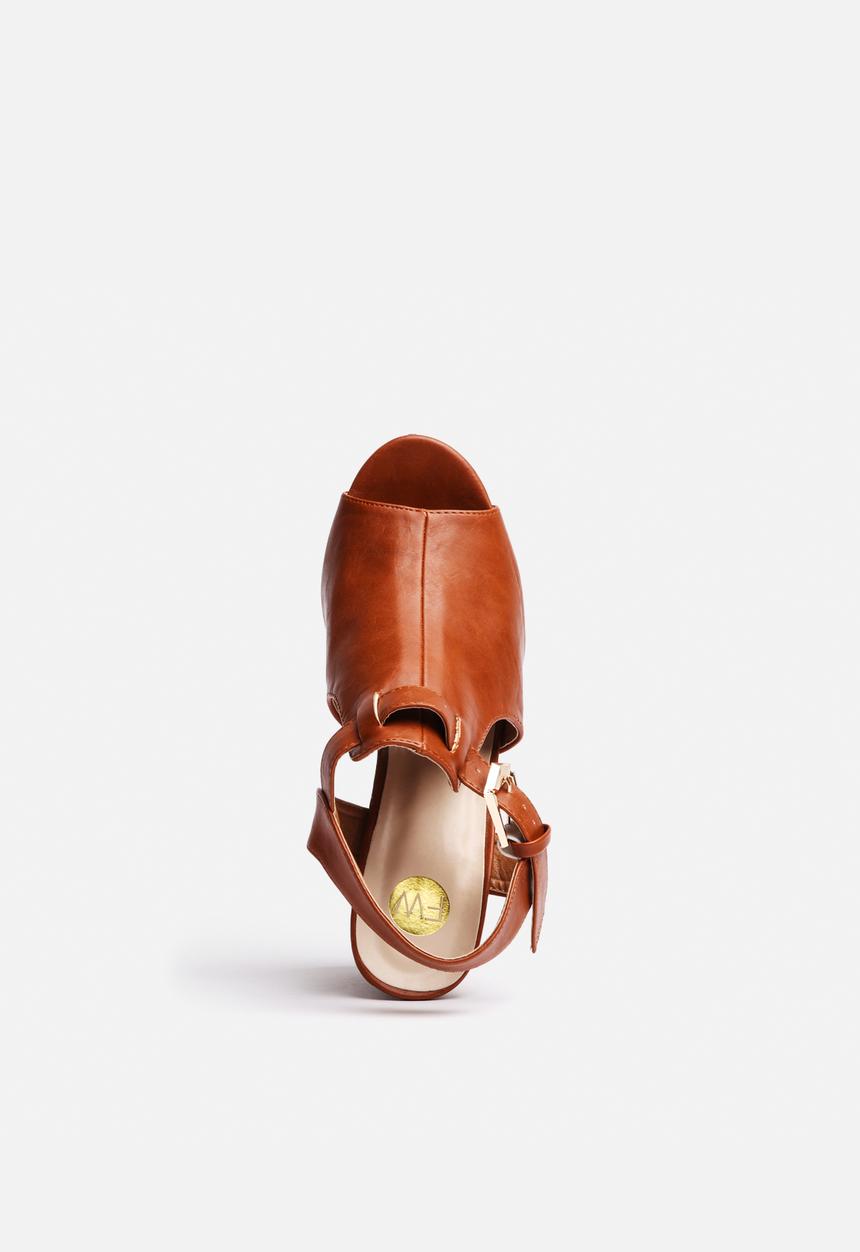 Footwork - Elli