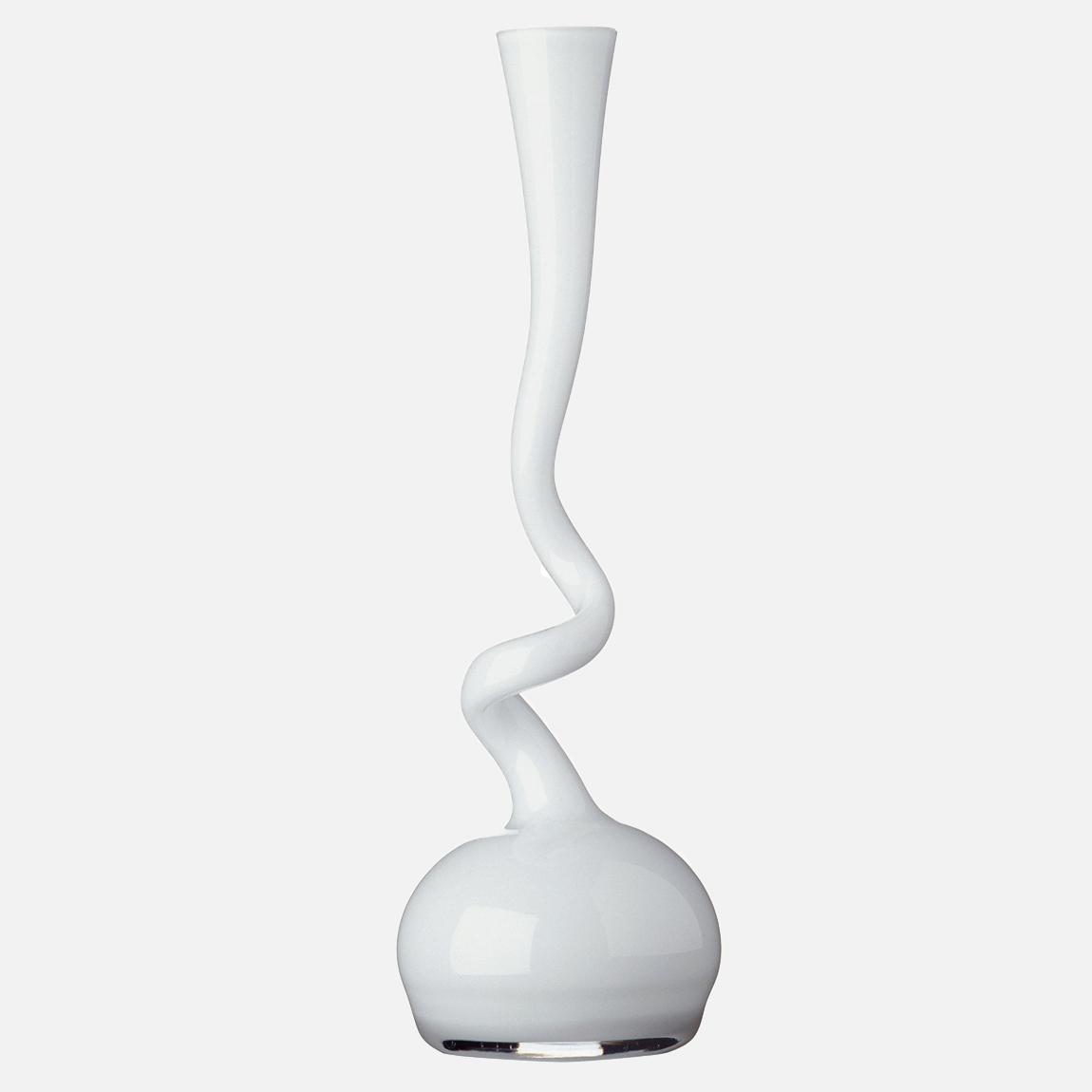 N Copenhagen Swing Vase White Normann Copenhagen Decor